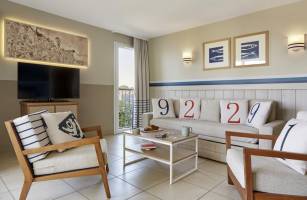 Le Coteau et la Mer 2p 6p Standard