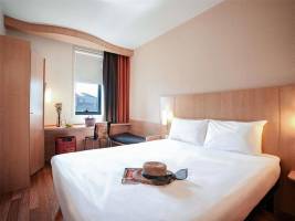 Ibis Porto Centro Sao Bento