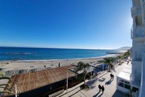 Tre Balconi Sul Mare Beach