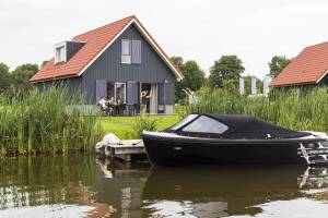6p. Luxe waterwoning de Zomertaling