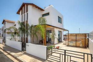 Chris Le Mare Luxury Villa