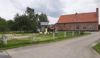 Wohnmobilstellplatz De Veldhoekhoeve, Beselare