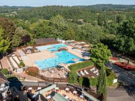 Camping Romanée - Les Grottes De Roffy
