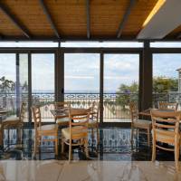 Hotel Ninos Grand Beach Resort