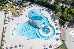 Camping Adriano Family Collection