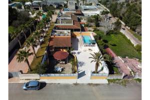 Villa Oasi al mare near the sea with pool