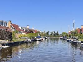 Luxe vakantiewoning Balk direct aan het Slotermeer