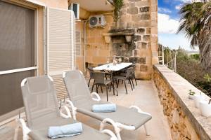 Lovely Quiet Apart With Sea View Gozo