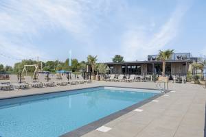 Resort Lexmond
