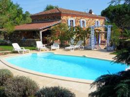 Vakantiehuis in Mazeyrolles met zwembad, in Aquitaine.