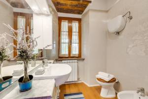 One Bedroom Apt With Pool And Garden