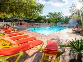 Flower Camping Les Paillotes en Ardeche