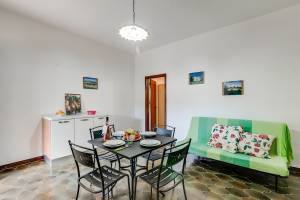 Rosmarino Among Greenery And Sea - Airco