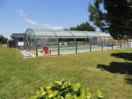 Les Chalets d'Auvergne (GITES EN CHALET)
