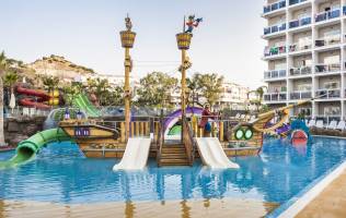 Globales Los Patos Park