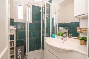 Il Vecchio Faro A37 150m From The Beach