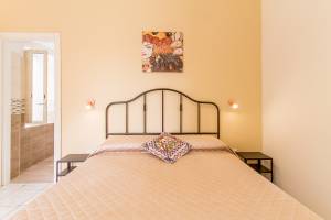 Sicula home few minutes to sea