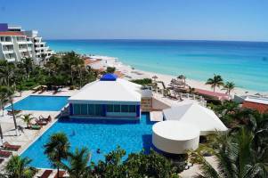 Solymar Cancun Beach Resort