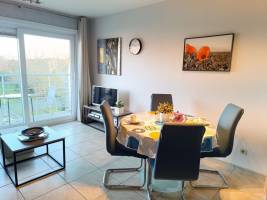 Bowie with shared pool