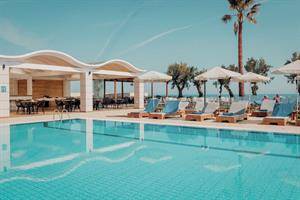 Malia Bay Beach Hotel en Bungalows