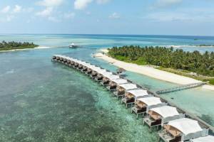 Cinnamon Hakuraa Huraa Resort