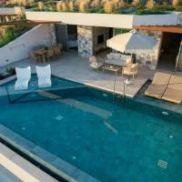 Akres Luxury Sea view Villas