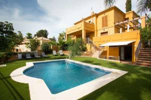 Villas AV Las Lomas de Marbella