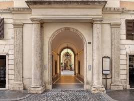 Borghese Contemporary