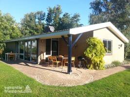 Vrijstaand vakantiehuis aan de jachthaven in Hindeloopen