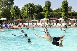 Hu Venezia Camping in Town