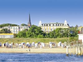 SEETELHOTEL Ostseehotel Ahlbeck mit Villen Möve und Strandschlos