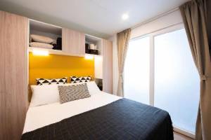 Pini Beach Village