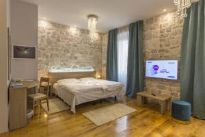 Tifani Luxury Rooms