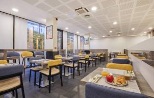 Lyon Centre Confluence Aparthotel S2p