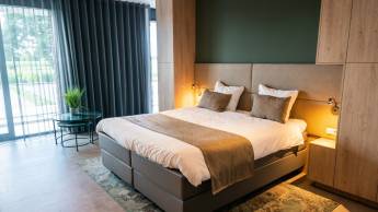 Hotel 46