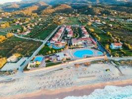 Almyros Beach Resort en Spa