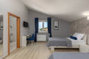 Beachfront Santa Maria 2 Penthouse