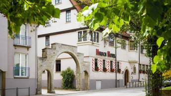 Hirsch Hotel