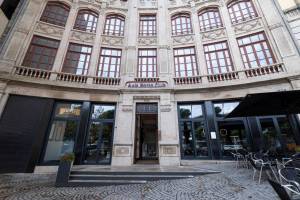 Axis Porto Club Hotel