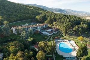 Makpetrol Hotel