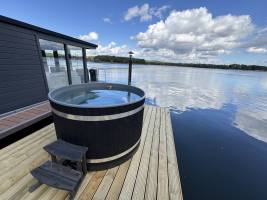 Houseboat Marina Mookerplas 4-6 persons (with Hottub)