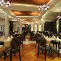 Hotel Gold Island Selected