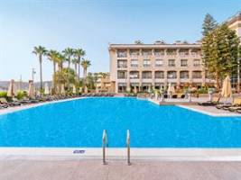 Fame Residence Kemer en Spa