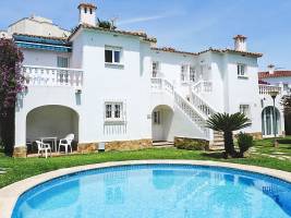 Club Sevilla I / Manzana I