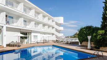 Hotel Tora