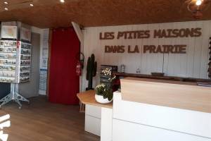 Camp Les P'tites Maisons Dans La Prairie