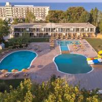 Hotel Blue Water Resort