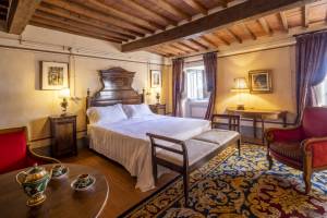 Palazzo Nobile Di San Donato Suite Rosa