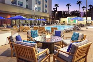 Anaheim Resort Suites