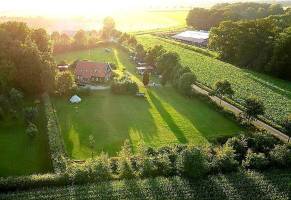 Stellplätze und Bauwagen am Heuerhaus Balkum
